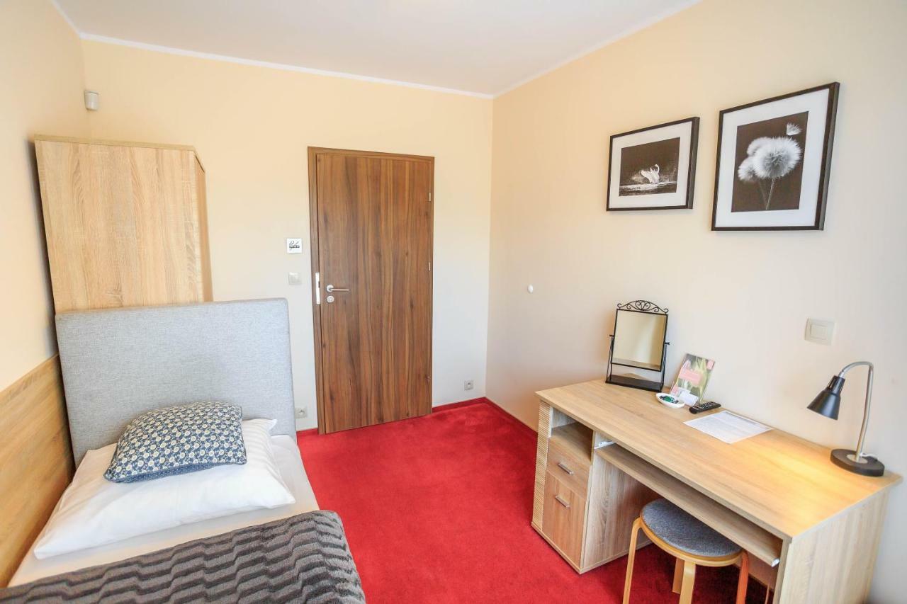 Botanik Hostel - Poznan