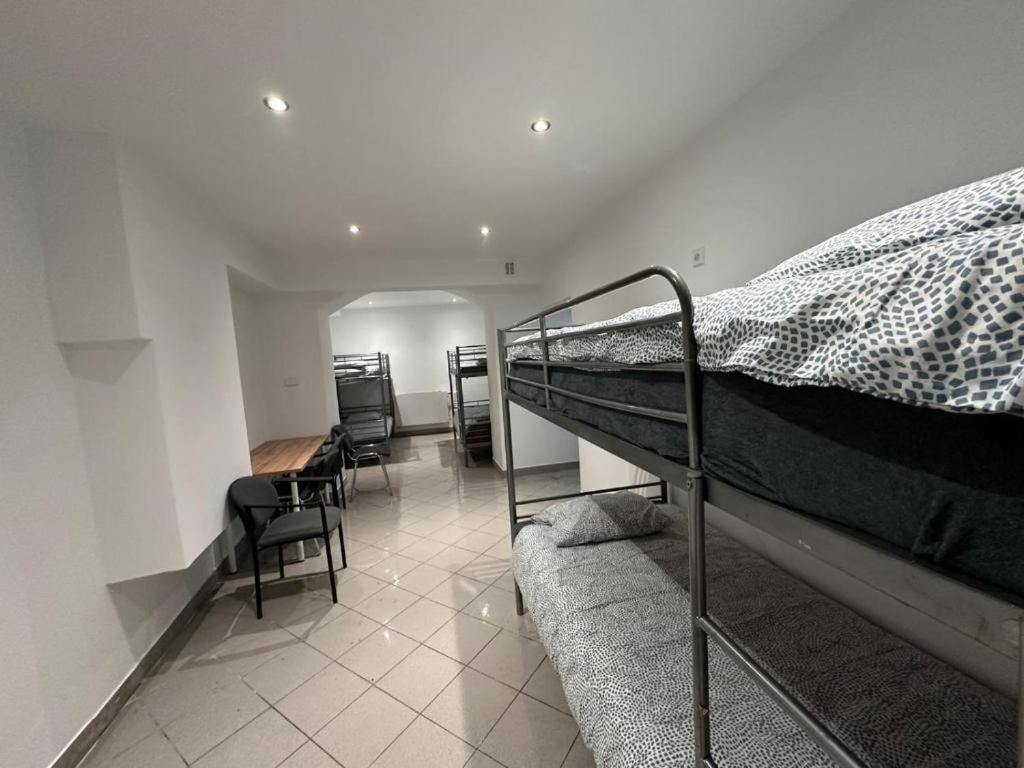 Golebia Hostel - Poznan