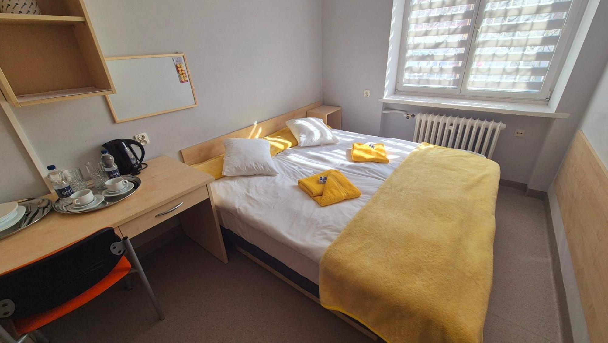 Dom Studencki Babilon Hostel - Poznan