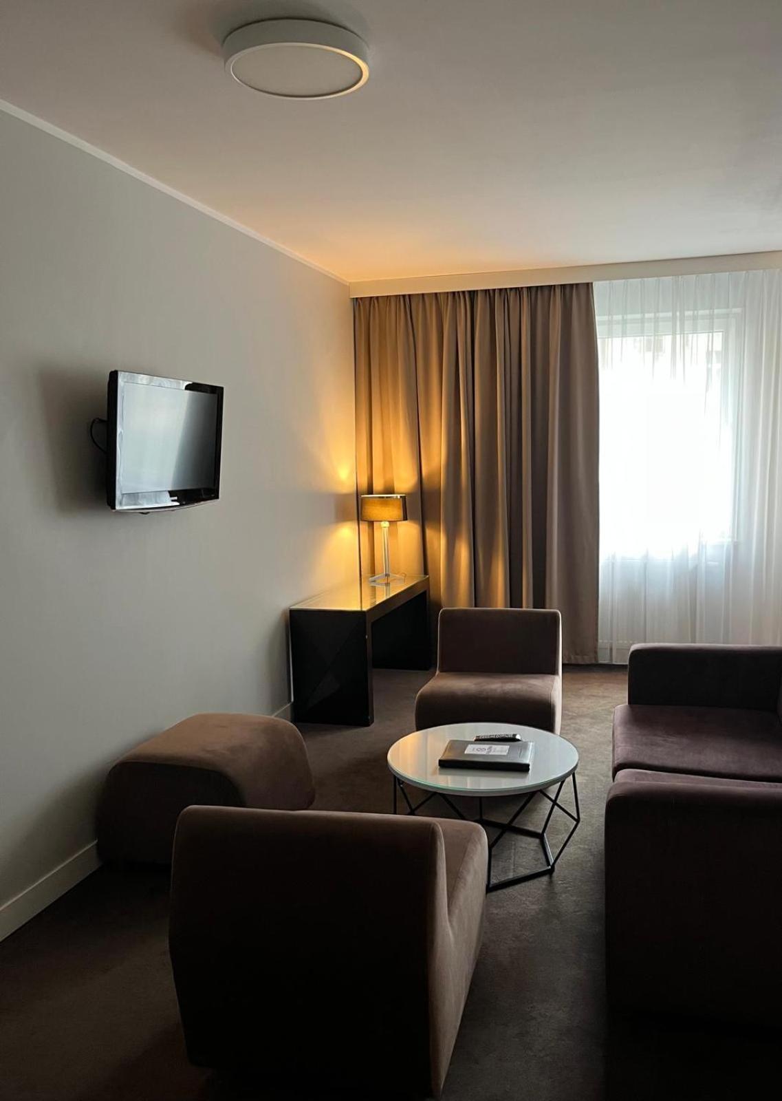Platinum Apartments Aparthotel