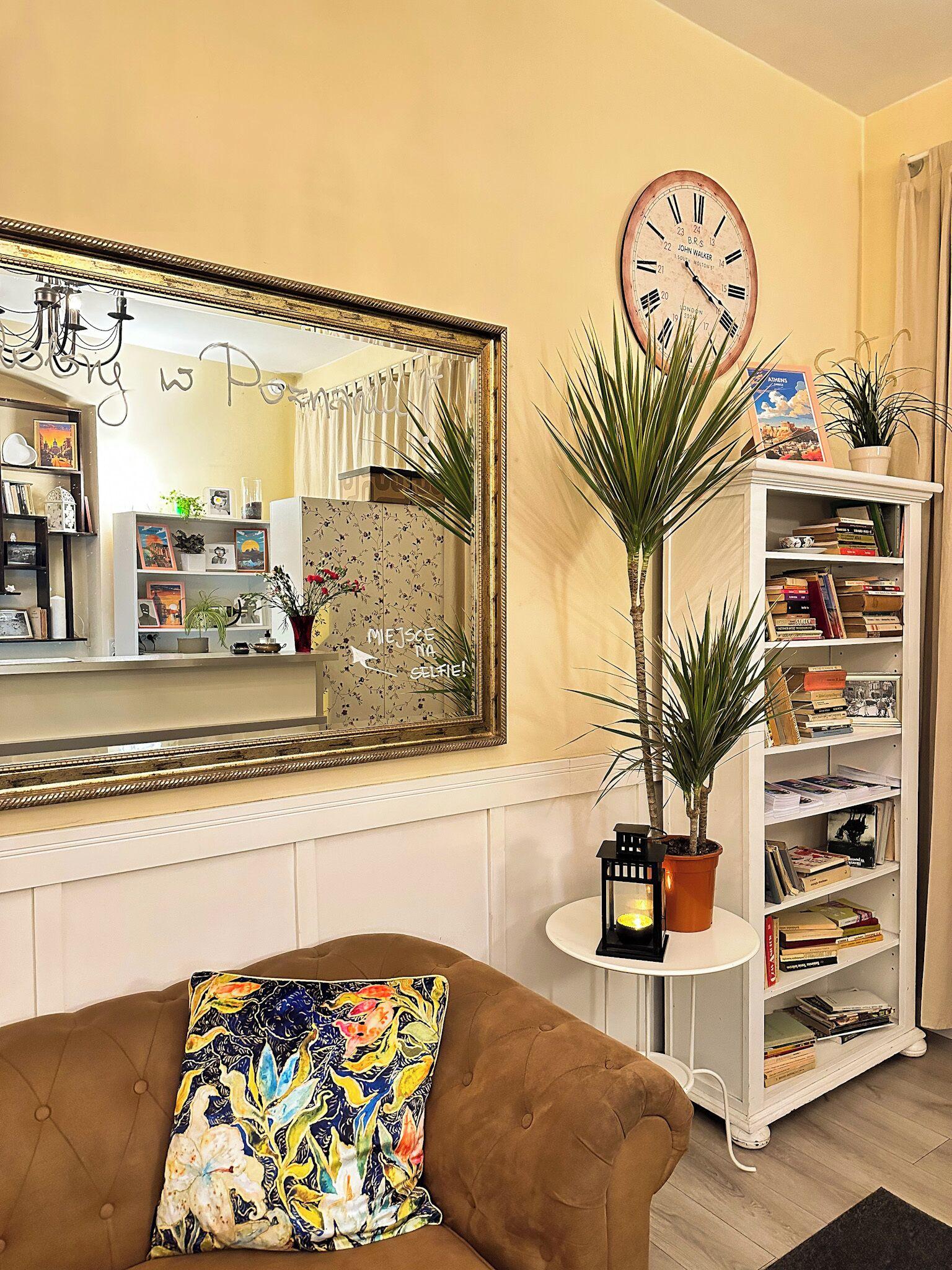 Explorer B&B Old Town Rooms & Apartment #Don'T Be A Tourist, Be An Explorer! - Poznan